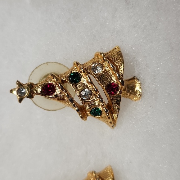 ๐ Beautiful Vintage Gold Christmas Tree Earrings ๐ - Picture 4 of 4